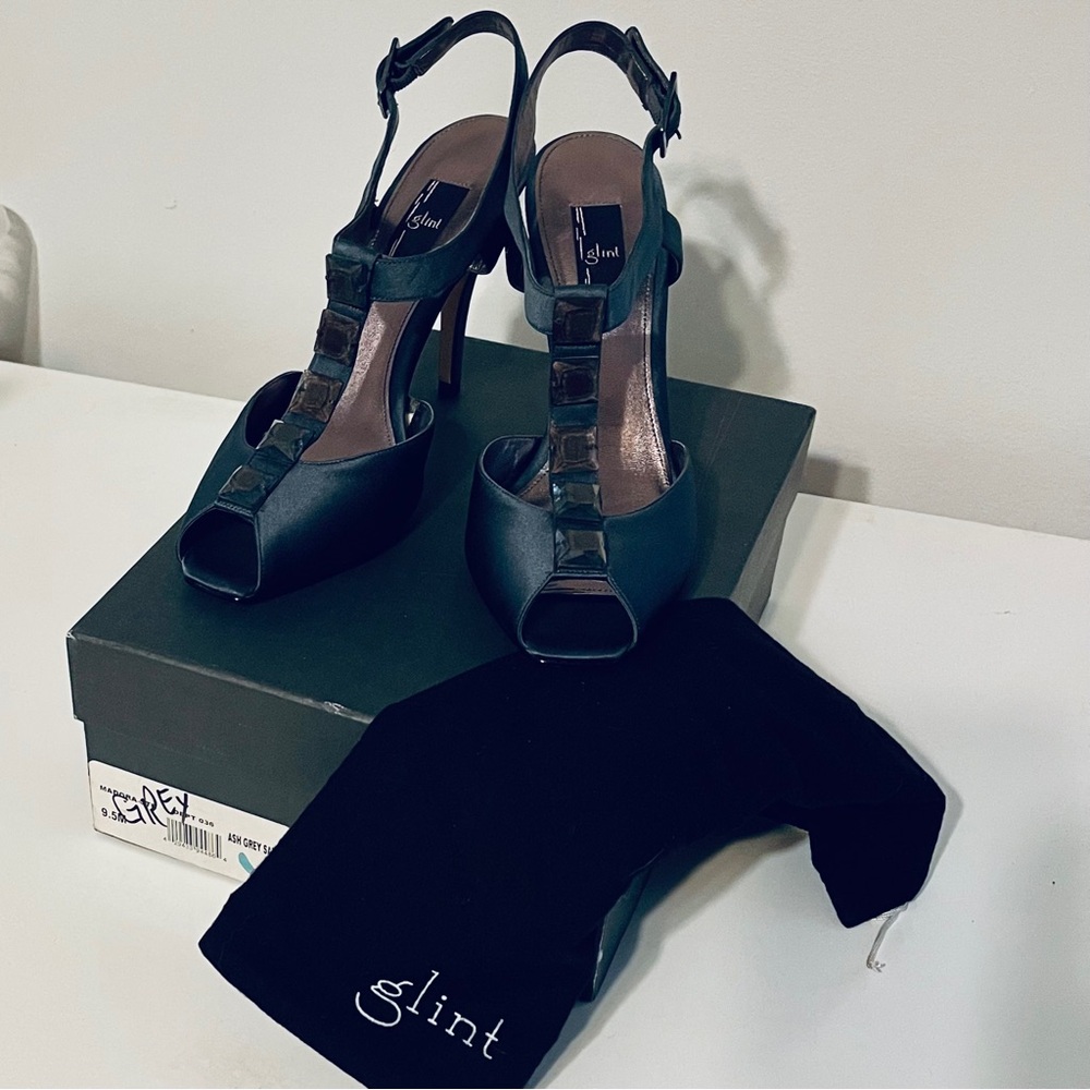 Elegant 4-inch stiletto sandals in dressy ash gray satin. Sophisticated & chic.